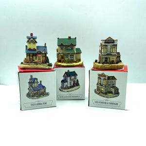 Liberty Falls Collection Frontier Town Buildings, Miniature