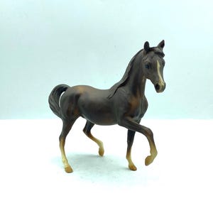 Vintage Breyer Horse Classic Series Chestnut Arabian Mare