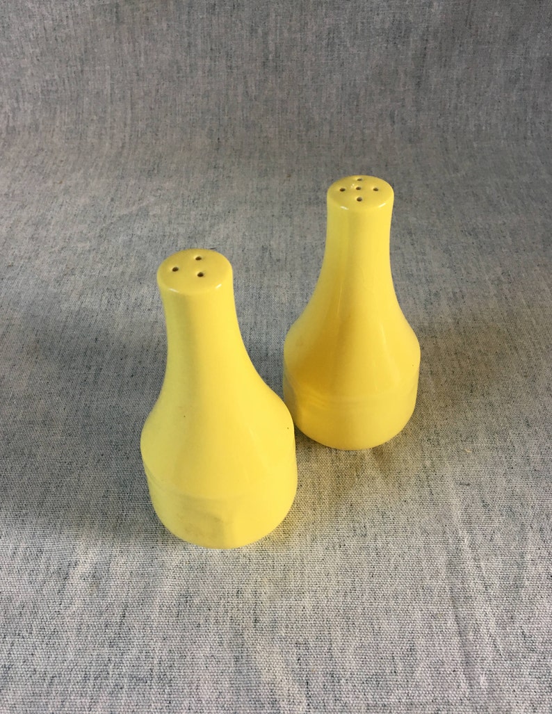 Yellow Shakers Vintage Sears Buttercup Federalist Salt and Pepper Shakers