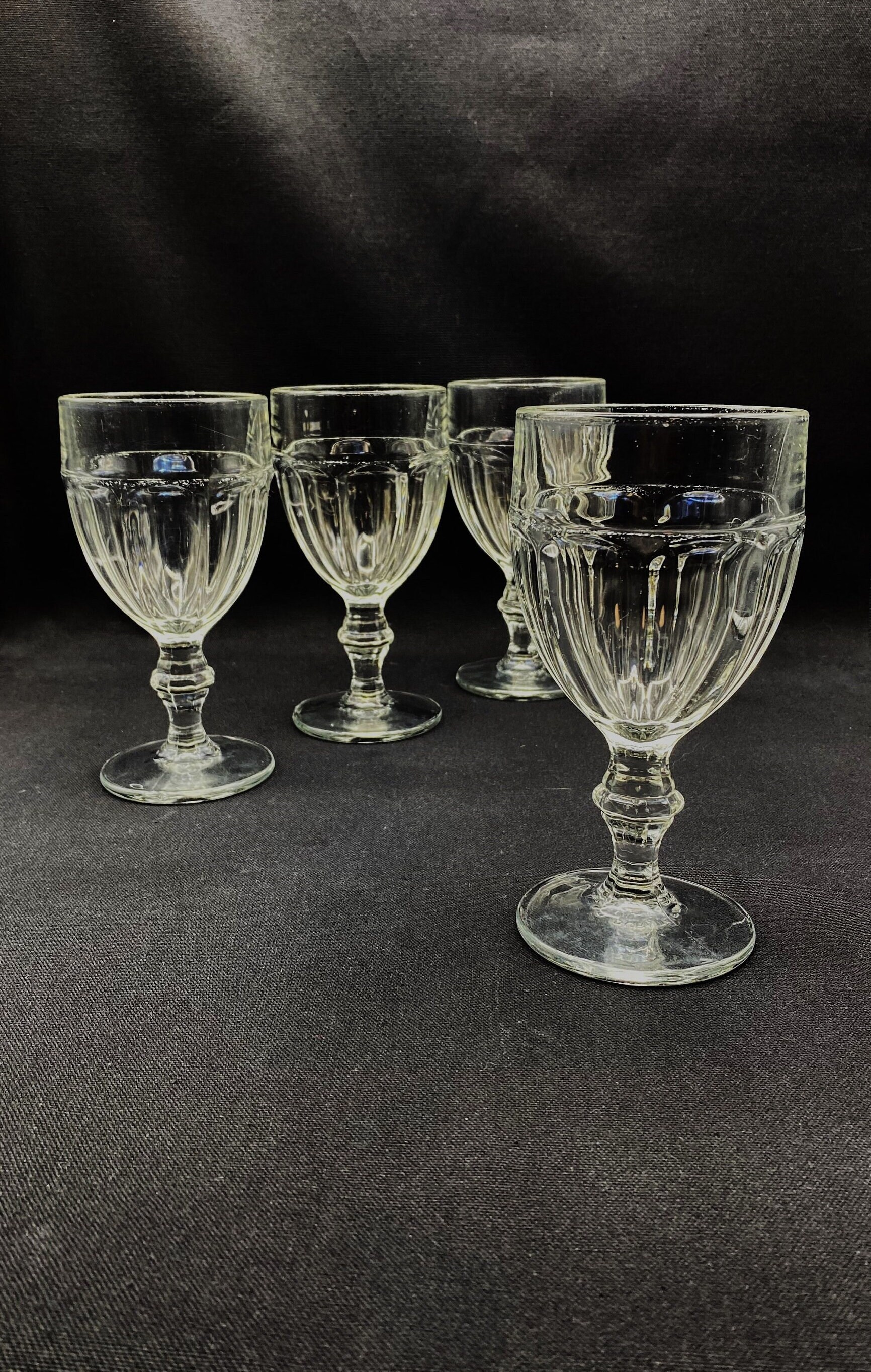 Set of 2 Clear Glass Water Goblet Wine Juice Glasses Stemware 6 2 Stem  EUC