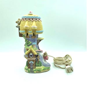 Vintage, "Teddy Bear School House" Nursery Night Light Lamp