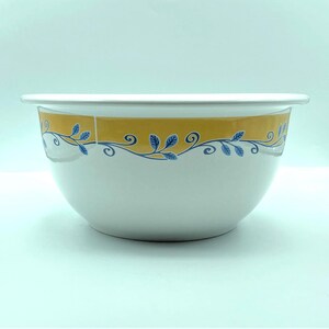 Vintage Corelle Casa Flora 3 Quart Mixing Bowl