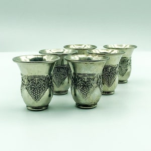 5 Spout Shot Glass Etched With Grape Bunch Cup, Depression Glass