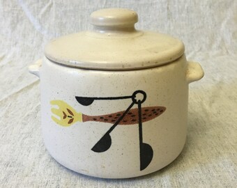 Westbend Bean Pot, Mid Century Stoneware Chili Pot