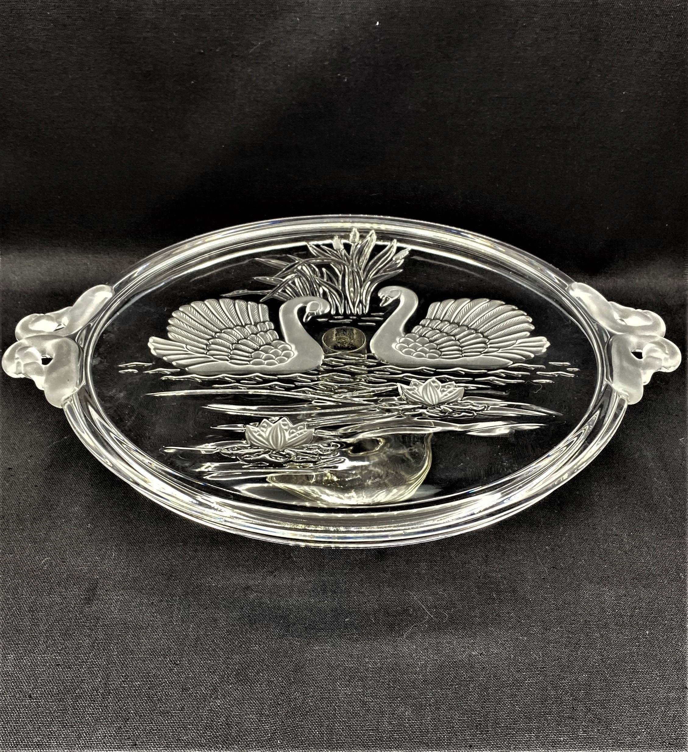 Swan cake stand cheap