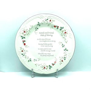 Vintage Pfaltzgraff Winterberry &quot;Family and Friends Plate of Sharing&quot;