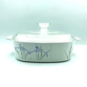 Vintage Corning Ware Shadow Iris 2 Quart Covered Casserole