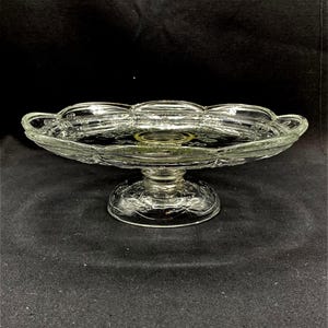 Vintage Anchor Hocking Savannah Pedestal Cake Stand, Wedding Cake Plate