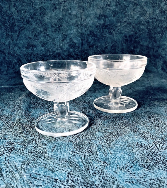 Vintage Tiara Sandwich Glass Low Sherbet Cups Champagne Glasses Set of