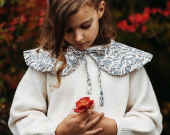 Cotton Peter Pan Collar with ruffle Boho Flowers