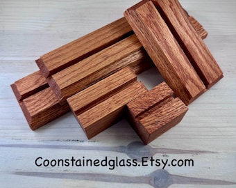 Présentoir défectueux en bois de chêne avec fente de 1/4 po. : support attrape-soleil en verre fusionné et teinté