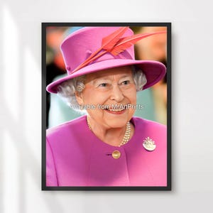 Queen Elizabeth ii 2nd Portrait Photograph British Royalty Art Print Poster Wall Picture A4 A3 A2 A1 small big extra large PRINTED ANY SIZE