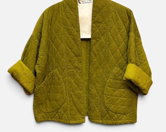 Velvet Corduroy  quilted jacket  2 pockets/ front open