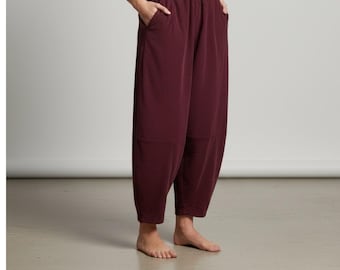Women's Corduroy  trouser.Elastic waist pants/casual vintage style trouser/utility pockets pants
