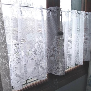 Lace Curtain Pelmet Valance French Vintage Retro Village House Picket Fence Trees 1980s.