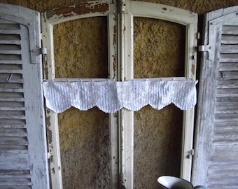 Crochet Lace Curtain Pelmet Valance Handmade French Vintage Cafe