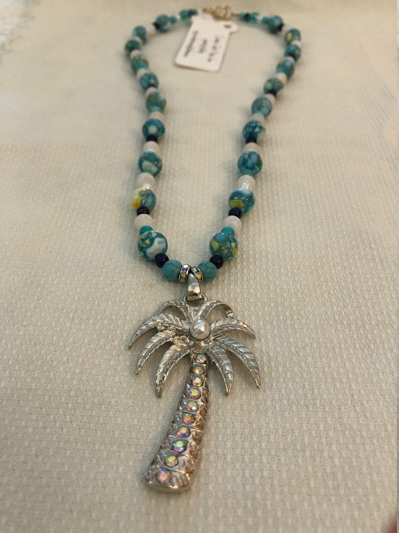 PALM TREE PENDANT necklace