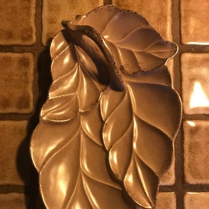 Vintage Pottery, USA No 116 Ceramic Serving Dish, Vintage USA Pottery Bowl, Tan and Gold Leaf Shaped Serving Dish, Vintage USA Pottery, Gift