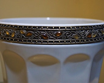 Ivory White Jeweled Vase: Vintage SoniaCollectibles Decor