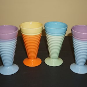 TRISA Stoneware Four Pastel Color Serving Cups on Pedestal, Stoneware Cups, Dessert, Ice Cream, Fruit Cups, Dinnerware, Vintage Giftware