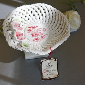 Beautiful Italian Capodimonte Porcelain Pedestal Bowl with  Original Made in Italy Tag, Vintage Capodimonte Excellent Condition, Pink Roses