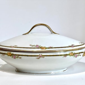 Limoges Covered Oval Serving Bowl Vintage White-Pink Roses Gold Trim Gold Handles Excellent Condition-SoniaCollectibles Beautiful Giftware