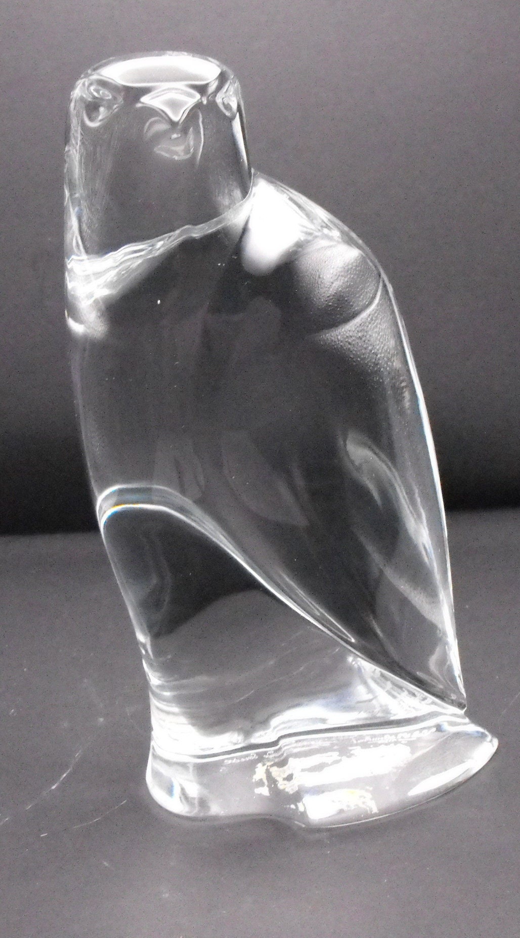 val saint lambert クリスタル　置物 Val St. Lambert Signed Falcon Crystal Piece - Signed D Sousa