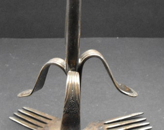 Siverwares Unique Piece - Wm Rogers Stamped on Silver
