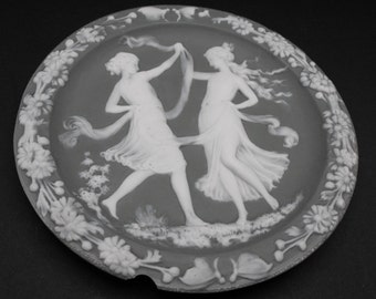 Vintage Plate with Wall Hanger - Maidens Dancing