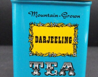 Mountain Grown Darjeeling Tea 3/4 oz. Beautiful Tin