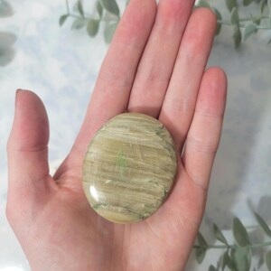 Banded Calcite Palm STONE - Calm, Calcium, Skin Conditions, Stimulates blood clotting, Tissue Healing