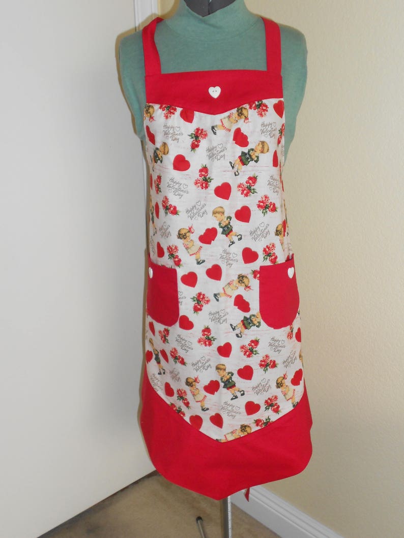 Valentine/'s Day Vintage Print Adult Apron matching child/'s apron available
