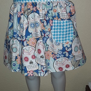 Child&#39;s Sugar Skull Half Apron