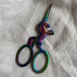 Novelty Style Rainbow Unicorn Embroidery Scissors
