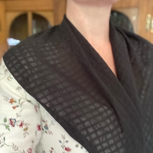 Fine Black Cotton Woven Cross Barred Windowpane Check Large Triangular Kerchief Fichu 18th Century Colonial Style