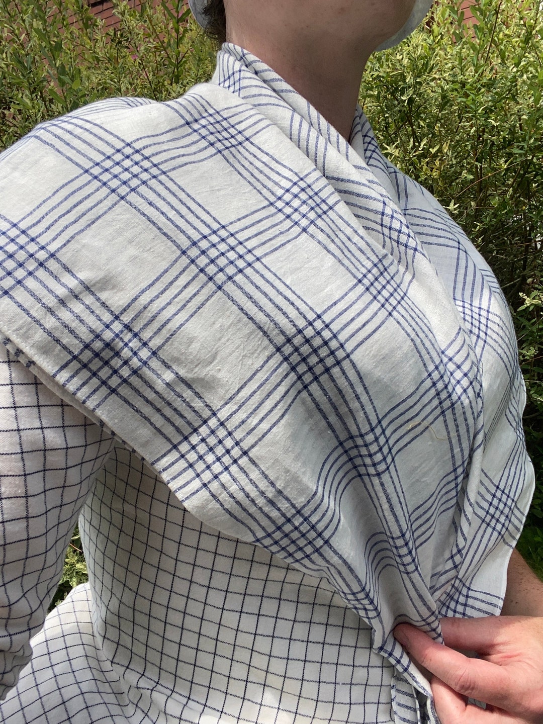 Fine White and Blue Cotton Woven Cross Barred Windowpane Check Large Triangular Kerchief Fichu