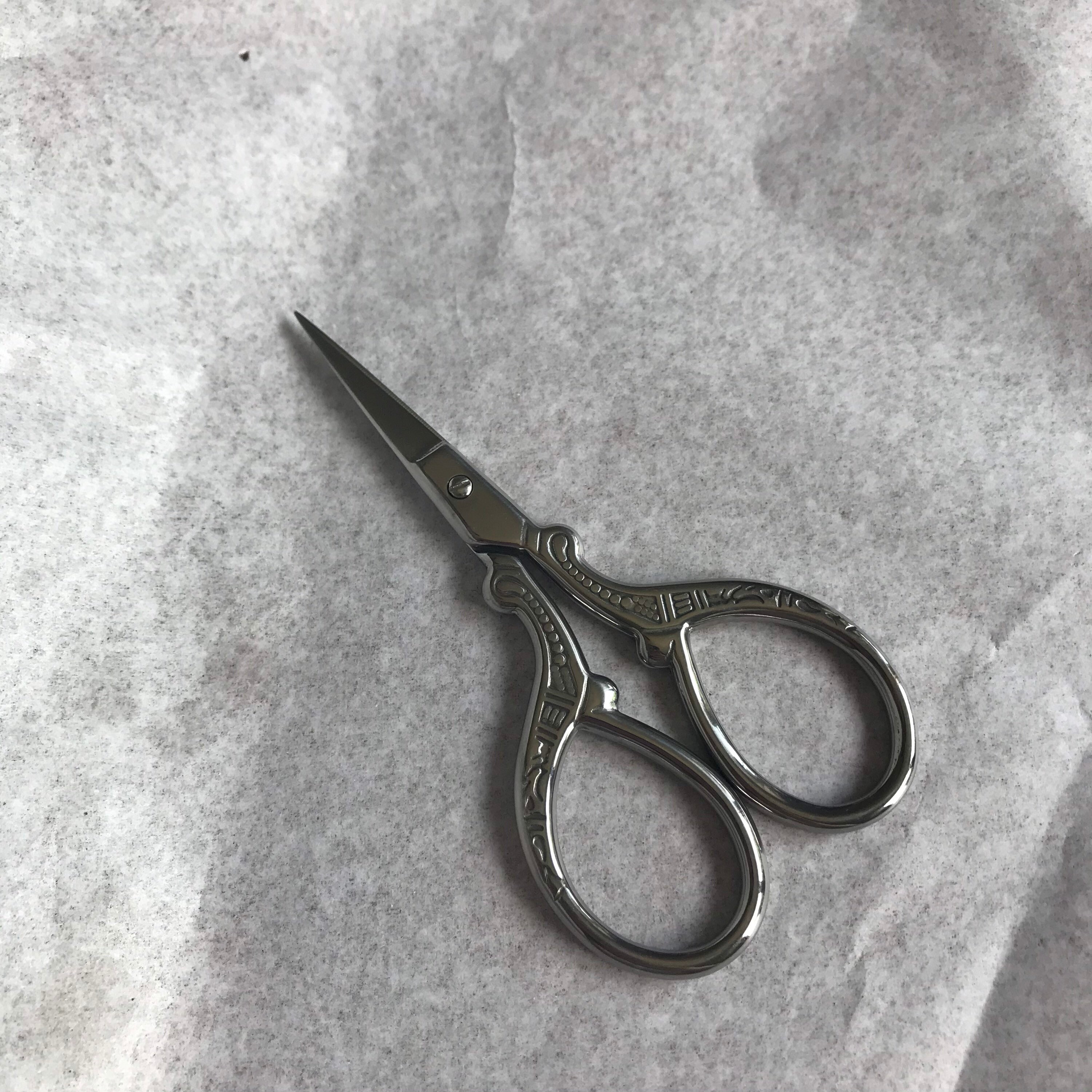 Vintage Style Engraved Embroidery Scissors - Etsy