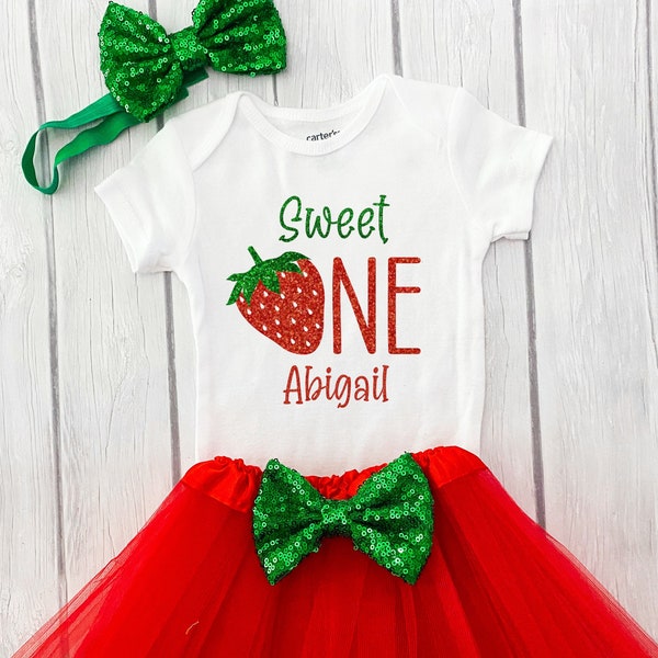 Strawberry Birthday Outfit, Baby Girl 1st Birthday Outfit, Sweet One, first Birthday dress Personalized 1st Birthday Tutu Outfit