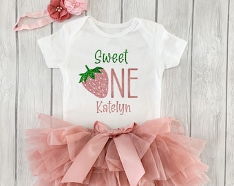 Strawberry Birthday Outfit Rose Gold, Baby Girl 1st Birthday Outfit, Sweet One, first Birthday dress Personalized 1st Birthday Tutu Outfit