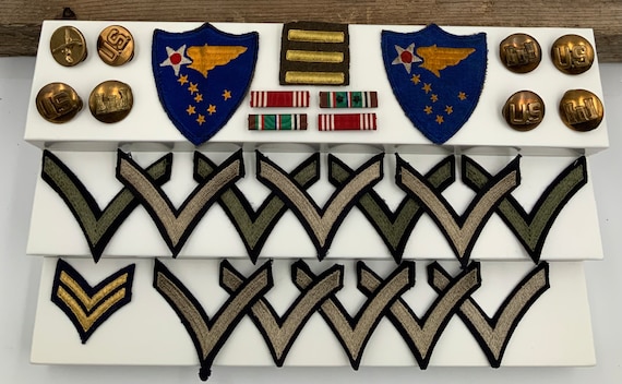 Vgt Military Mixed Bag Patches & Pins - image 1
