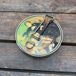 Vintage Compact Fold-Out Mirrors