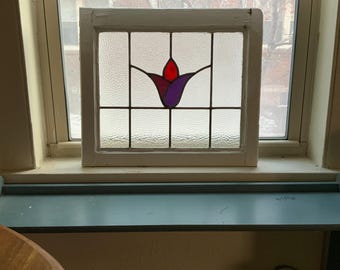 Panel de vitral victoriano texturizado de 19" x 17"