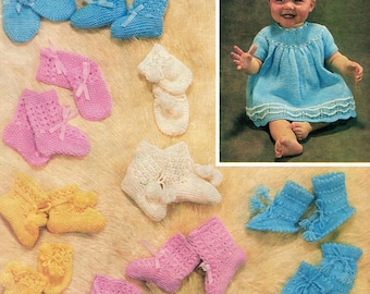 Hayfield 7016 Vintage Knitting Pattern Babys Bootique Full outfits 4 ply QK//DK