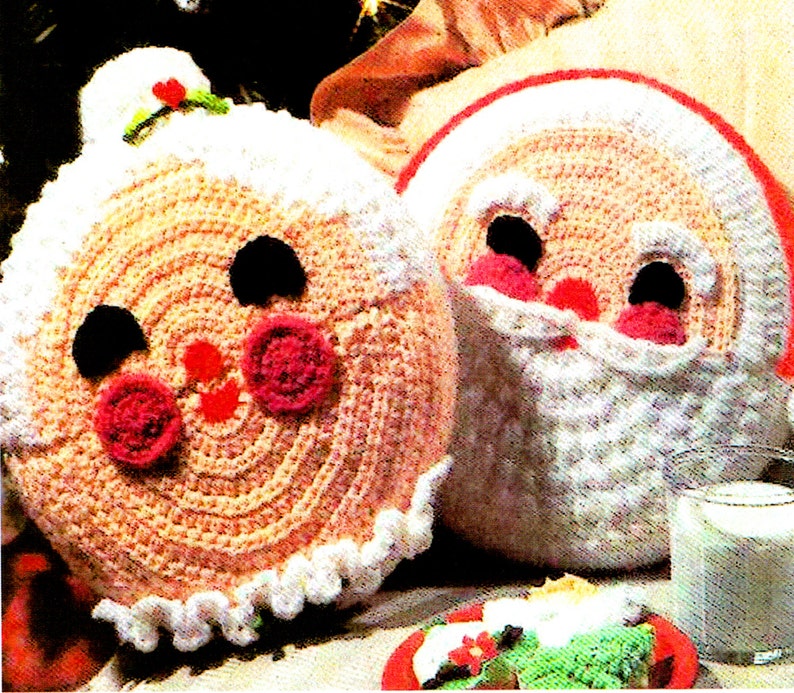 Pillows Crochet Pattern CHRISTMAS Retro Mr & Mrs Santa Claus Etsy