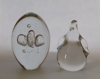 Vintage Wedgwood Glass Penguin And Bubble Paperweight