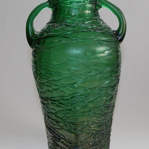 Czech / Bohemian Kralik Art Deco Two Handled Threaded Glass Vase image 5