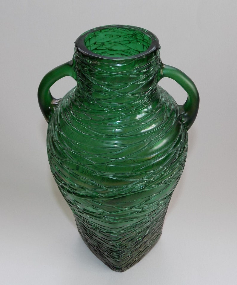 Czech / Bohemian Kralik Art Deco Two Handled Threaded Glass Vase image 2