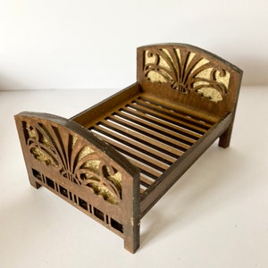 1:24 scale Dollhouse miniature Art Nouveau bed diy kit, Roombox furniture, Doll house bed frame
