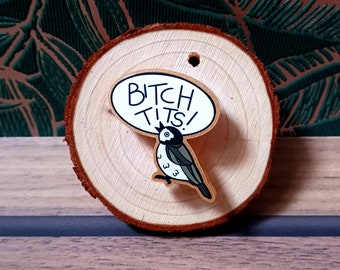 Sassy Bird badge (Gold acrylic)