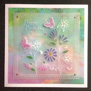 Parchemin floral personnalisé « Joyeux anniversaire » 7 x 7 pouces - Parfait pour la famille ou les amis
